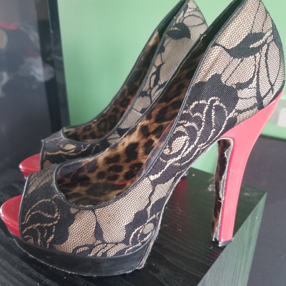 Black lace heels.
